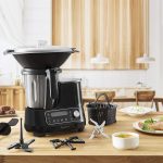 Moulinex HF4568 Clickchef Multifunktions-Küchenmaschine | 12 Geschwindigkeiten + Pulse | 5 Automatik-Programme + Manueller Modus | 3,6 L | Integrierte Waage | Dampfgaraufsatz + Rezeptbuch | Schwarz