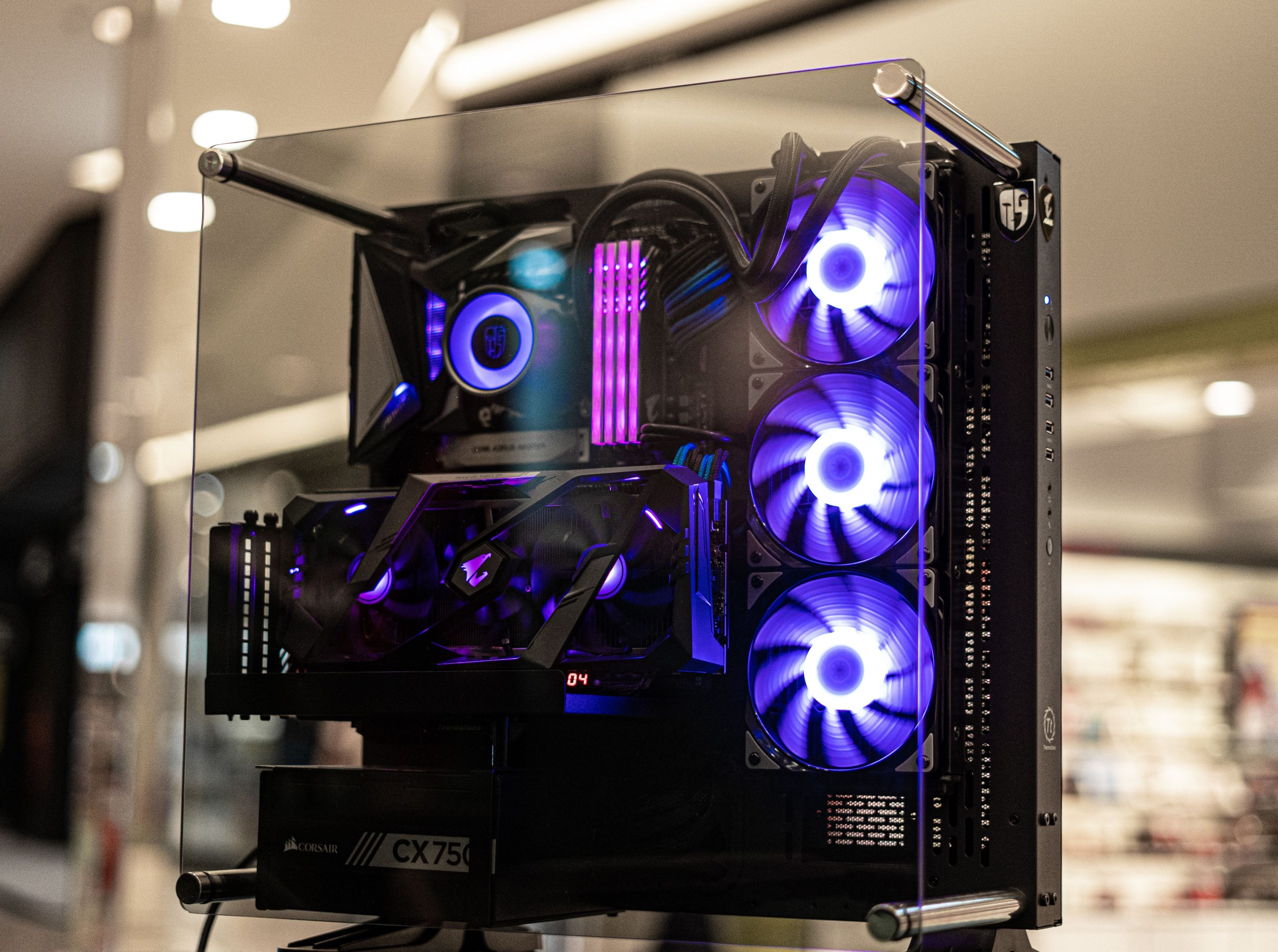 Graphic Card Banner