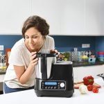 Moulinex HF4568 Clickchef Multifunktions-Küchenmaschine | 12 Geschwindigkeiten + Pulse | 5 Automatik-Programme + Manueller Modus | 3,6 L | Integrierte Waage | Dampfgaraufsatz + Rezeptbuch | Schwarz