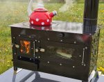 ECOfoxx „Rosalie“ Outdoor-Küchenherd – Mobiler Holzofen für Garten & Camping – Mit Backfach & Kochplatte – Kompakt & Transportabel – Robustes Emaille-Design - Image 9