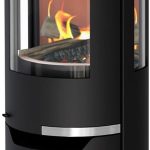Thermia Hiron Trio Kaminofen – 6 kW – Moderner, runder Kamin mit 3 Sichtscheiben – Integriertes Holzfach – Schwarz – Kompakte Heizlösung
