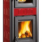 La Nordica Gemma Forno Holzofen – 7 kW, Burgunderrote Keramik & Gusseisen