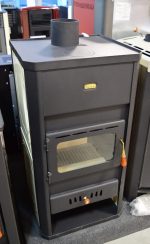 Prity S3 W13 Wasserführender Kaminofen – 18 kW – Zentralheizungs-Anschluss mit integriertem 16-Liter-Wassertaschen-Boiler – Energieeffizienzklasse A – Robuste Stahl-Konstruktion - Image 3