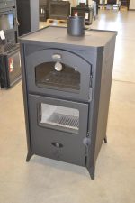 KOMIRO Prity FGR Holzofen & Backofen – 14,5 kW freistehender Herd mit Konstruktion aus legiertem Stahl [Energieklasse A+] - Image 3